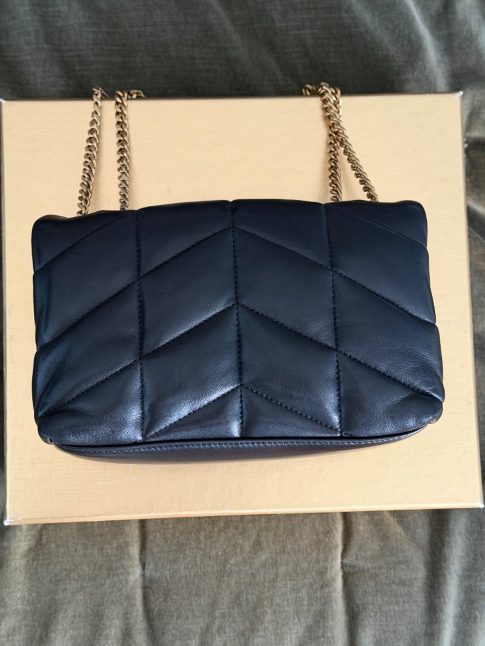 Saint Laurent Puffer Handbag - Picture 4 of 8